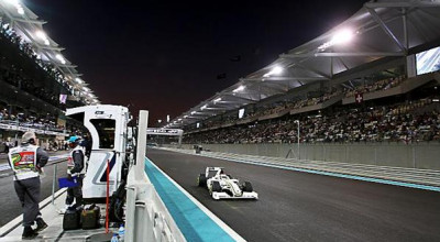 Vettel câştiga la Abu Dhabi - Photo