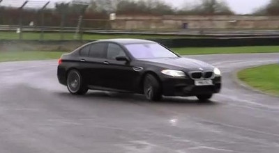 Chris Harris vs BMW M5 vs Nissan GT-R - Photo
