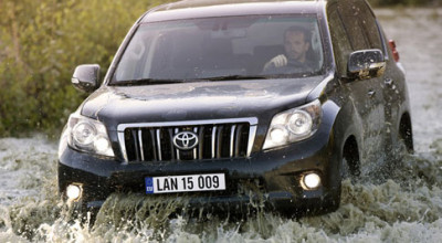 Toyota Land Cruiser Prado 2010 poate fi comandată la showroom-ul din Chişinău - Photo