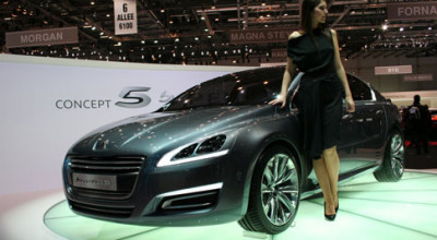 Noutatile din standul Peugeot - SR1, Concept 5 şi iOn - Photo