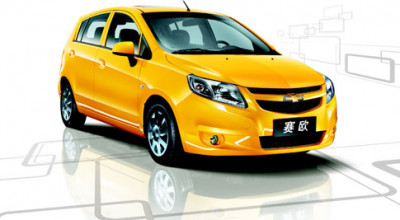 Între Spark și Aveo - Photo