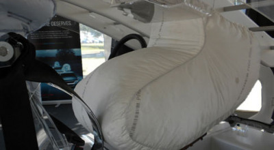 TRW a inventat airbag-ul amplasat in plafon - Photo