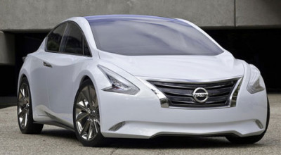 Sedan coupe de la Nissan Salonul Auto de la Losa Angeles este marcat în aceste an cu premiera mondială a conceptului Ellure de la Nissan. Producatorul nipon, Nissan a prezentat la Salonul de la Los Angeles, - Photo