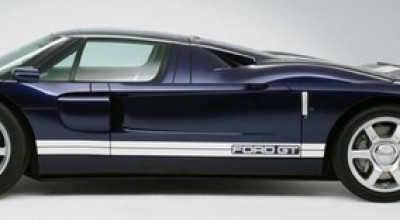 Mașini întoarse pe dos - Photo