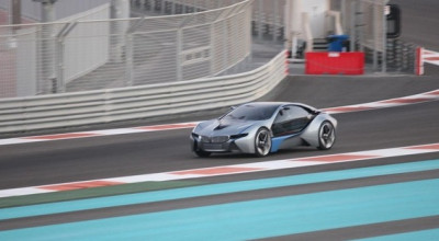 BMW i8 testat în Abu Dhabi - Photo