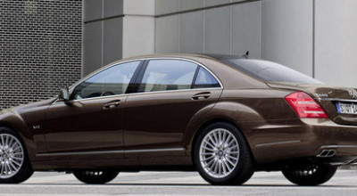 Mercedes reduce producţia lui S-Klass - Photo