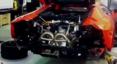 Lamborghini Aventador LP700-4 cu evacuare custom - Photo