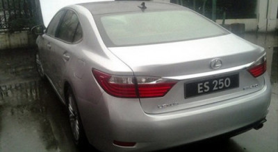 Noul Sedan Lexus ES si-a facut aparitia in China - Photo