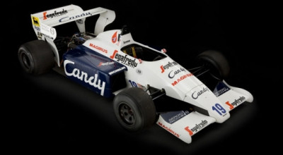 Mașina de Formula 1 de la debutul lui Senna, de vânzare - Photo