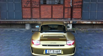 Culmea zgârceniei: Porsche 911 pe GPL - Photo