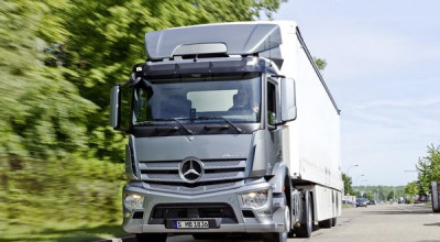 Mercedes-Benz Antos, destinat transportului de mărfuri grele pe distanţe scurte - Photo