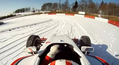 Un tur cu monopostul de curse pe Nurburgring la -16°C - Photo