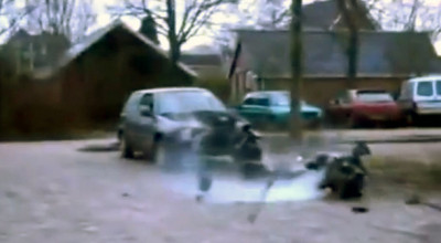 Cum să-ţi demontezi motorul în 5 secunde - Photo