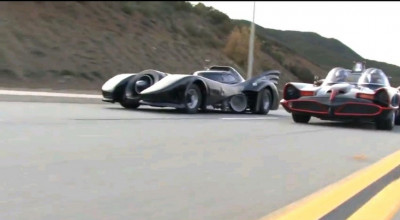 La o liniuţă cu....Batmobilul - Photo