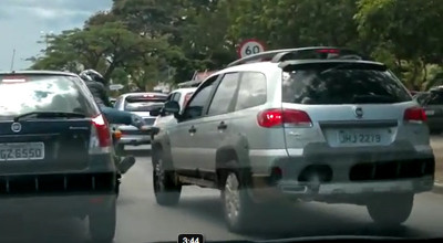 Furia unei femei din Brazilia - Photo