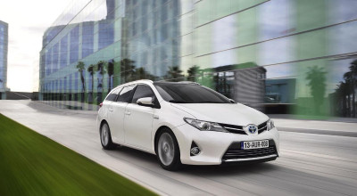 Toyota Auris Touring Sports – noul break compact japonez - Photo
