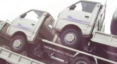 Câte camionete încap într-un camion? - Photo