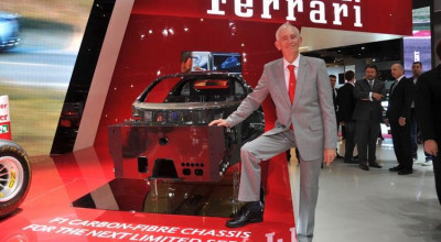 Secretele şasiului supercarului LaFerrari - Photo