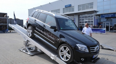 Mercedes-Benz Star, la Chişinău - Photo