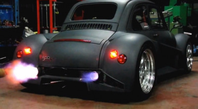 Cum sună un Fiat 500 cu motor V12 - Photo