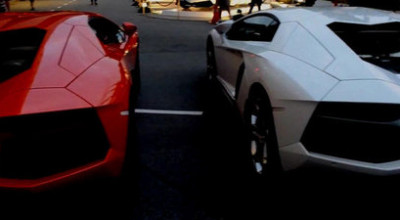 Opt Lamborghini Aventador in aceeasi parcare - Photo