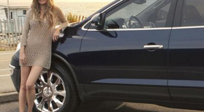 Focoasa Marisa Miller intr-o publicitate Buick - Photo