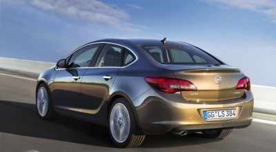 Opel Astra sedan - imagini şi informaţii oficiale - Photo
