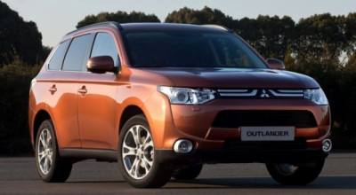 Mitsubishi lansează noul Outlander - Photo