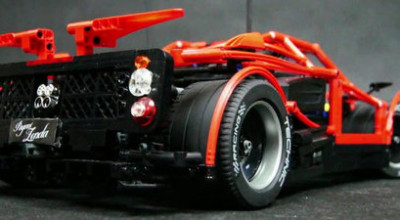 Pagani Zonda construit din piese Lego - Photo
