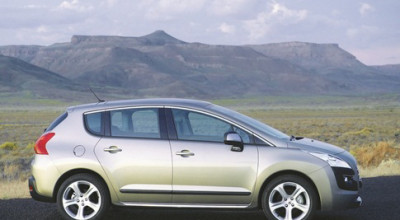 3008, Peugeot 3008 - Photo