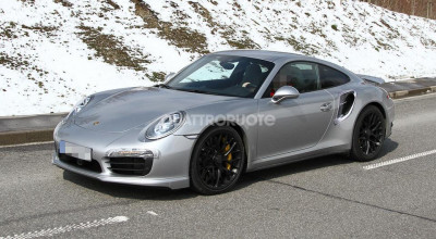 Noul Porsche 991 Turbo a fost surprins necamuflat - Photo