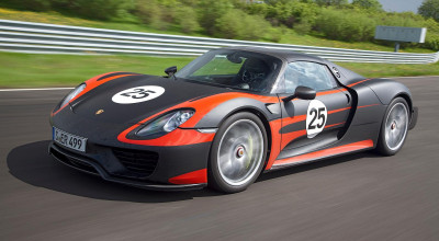 Chris Harris a condus noul hypercar Porsche - Photo