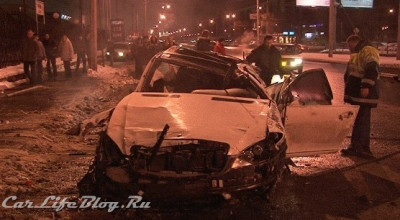 Accident cu Mercedes-Benz S65 AMG la 200 km/h! - Photo