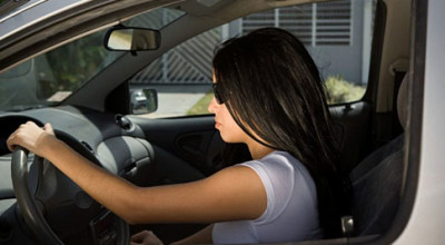 Şoferiţele sunt mai lente - Photo