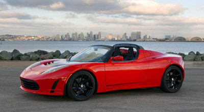 Viitorul Tesla Roadster va putea accelera de la 0 la 100 km/h în mai puţin de 4 secunde - Photo