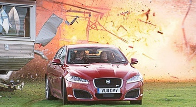 Rulota Top Gear sare in aer - Photo