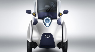 Toyota prezintă soluţia la aglomeraţia oraşelor - Photo