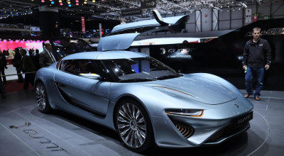 Conceptul NanoFlowcell Quant e-Sportlimousine a luat Geneva pe nepregătite - Photo