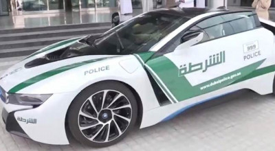 Poliţia din Dubai este singura din lume care are în dotare un BMW i8 - Photo