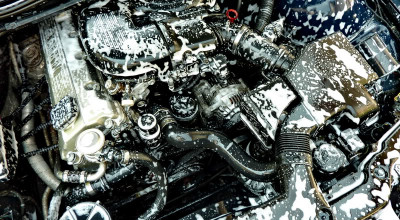 Te-ai decis să speli motorul? Iată ce trebuie să ştii! (VIDEO) - Photo