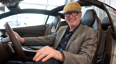 Un milionar, colecţionar de automobile, va fi noul prezentator Top Gear? - Photo