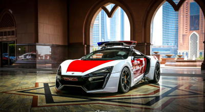 FOTO: Cel mai scump supercar aflat în slujba poliţiei se prezintă în detaliu - Photo