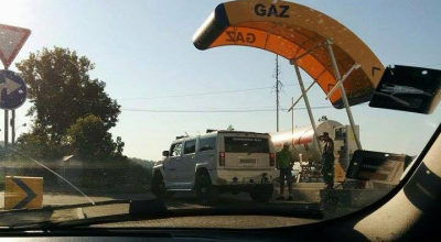 Criza economică și prețul ridicat la benzină îi afectează și pe proprietarii de mașini grele ! - Photo