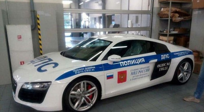 Un Audi R8 va patrula străzile oraşului Sankt-Petersburg - Photo