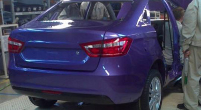 Angajaţii uzinei IZH-AVTO au fost concediaţi după ce au publicat imagini secrete cu LADA VESTA! - Photo