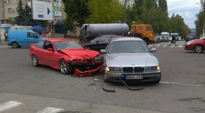 Ghinion: Atunci când un BMW de Bulgaria tamponează un alt BMW de Lituania - Photo