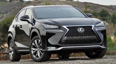 Lexus domină segmentul premium din SUA. BMW şi Mercedes îi calcă pe urme - Photo