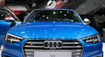 FRANKFURT 2015: Audi loveşte dublu cu S4 Sedan şi S4 Avant - Photo