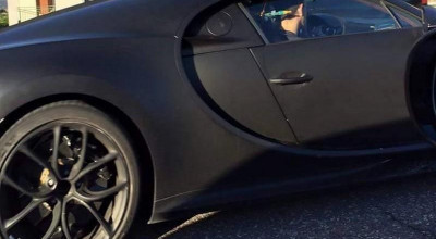 Succesorul lui Bugatti Veyron, modelul Chiron, a fost surprins decamuflat! - Photo