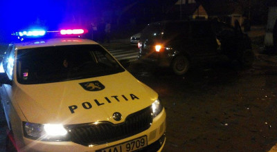 Accident în capitală. Un SUV alergat de echipajele INP a tamponat un minivan! - Photo